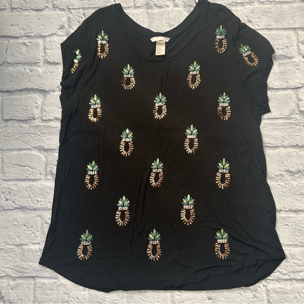 H&M Black and Gold Embellished Pineapple Top XL